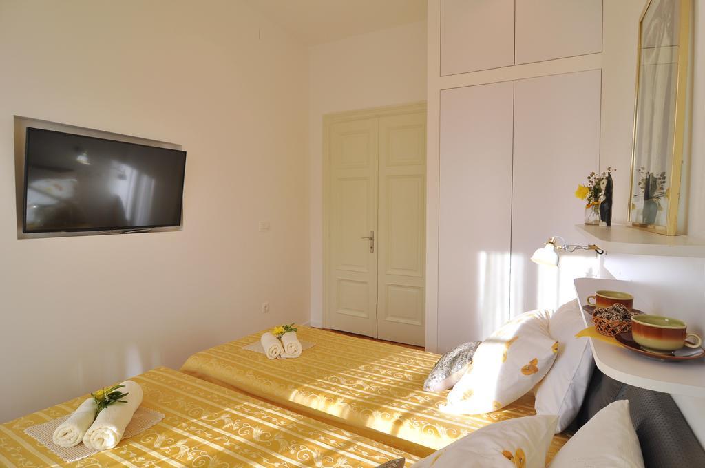 Apartment Barbara Centrum Spalato Esterno foto
